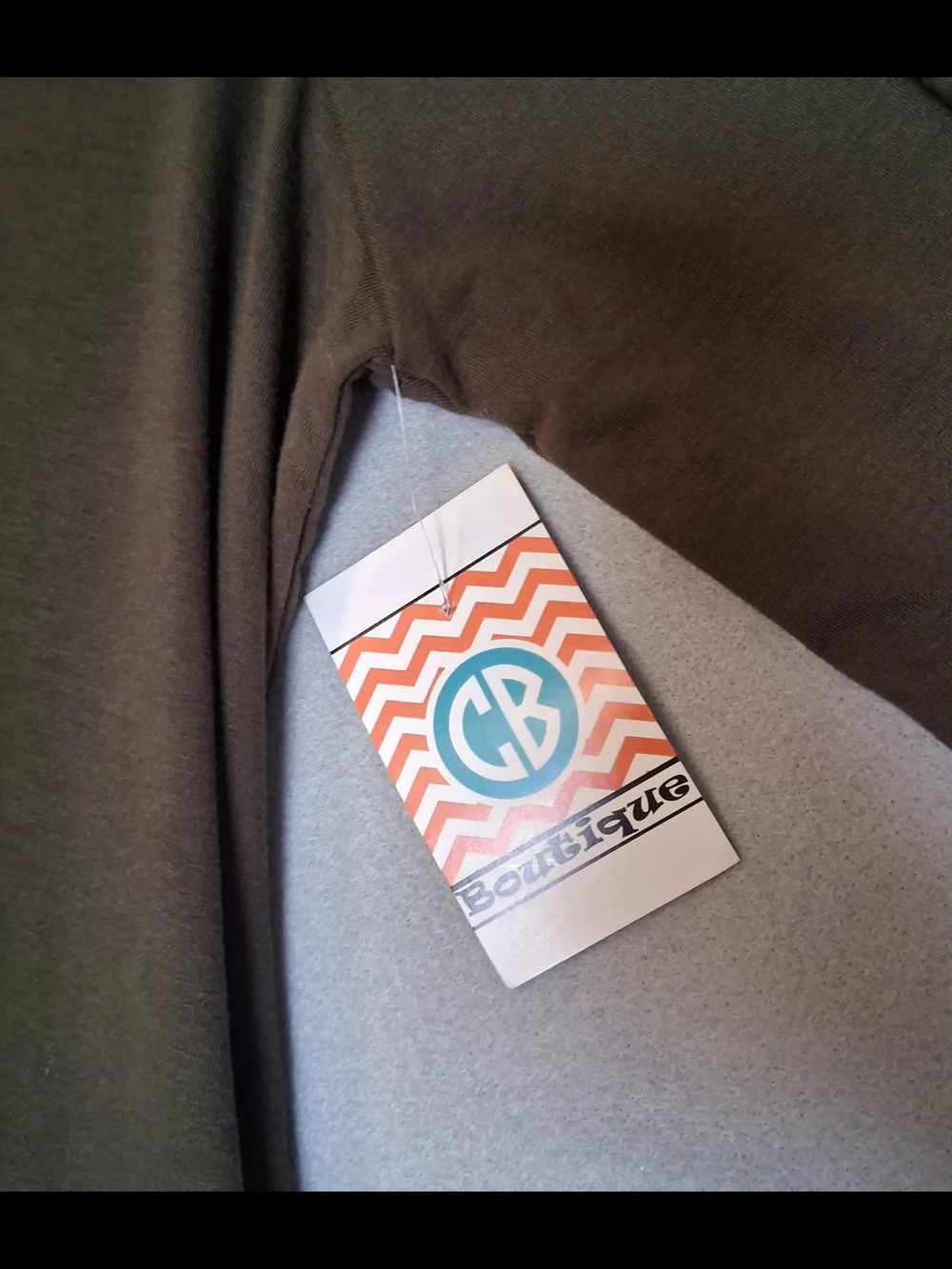 Zenana Outfitters Olive Curved-Hem Long Sleeve Top - Picture 3 of 9